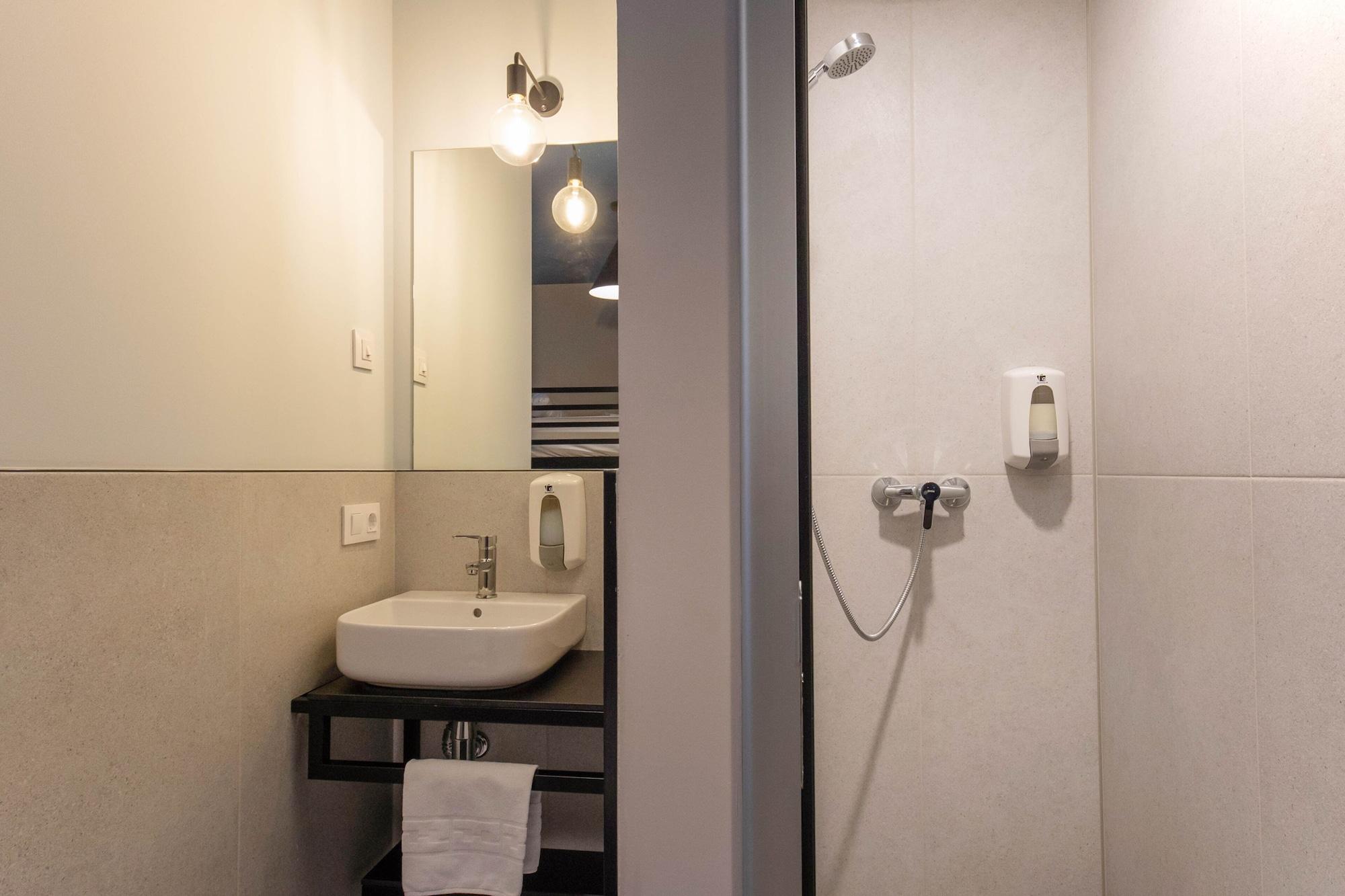 Font Andorra Hostel ラ・マッサナ エクステリア 写真