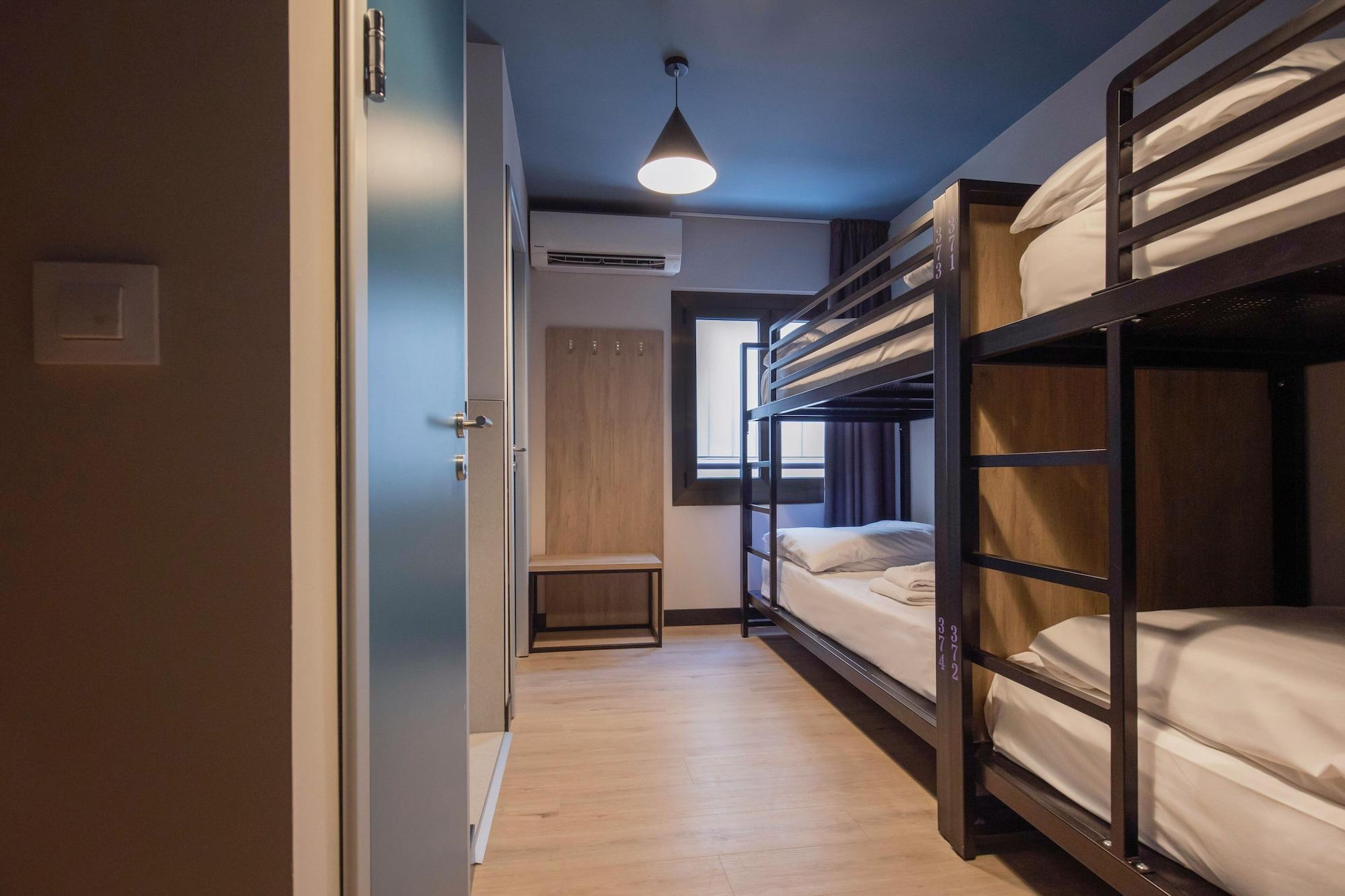 Font Andorra Hostel ラ・マッサナ エクステリア 写真