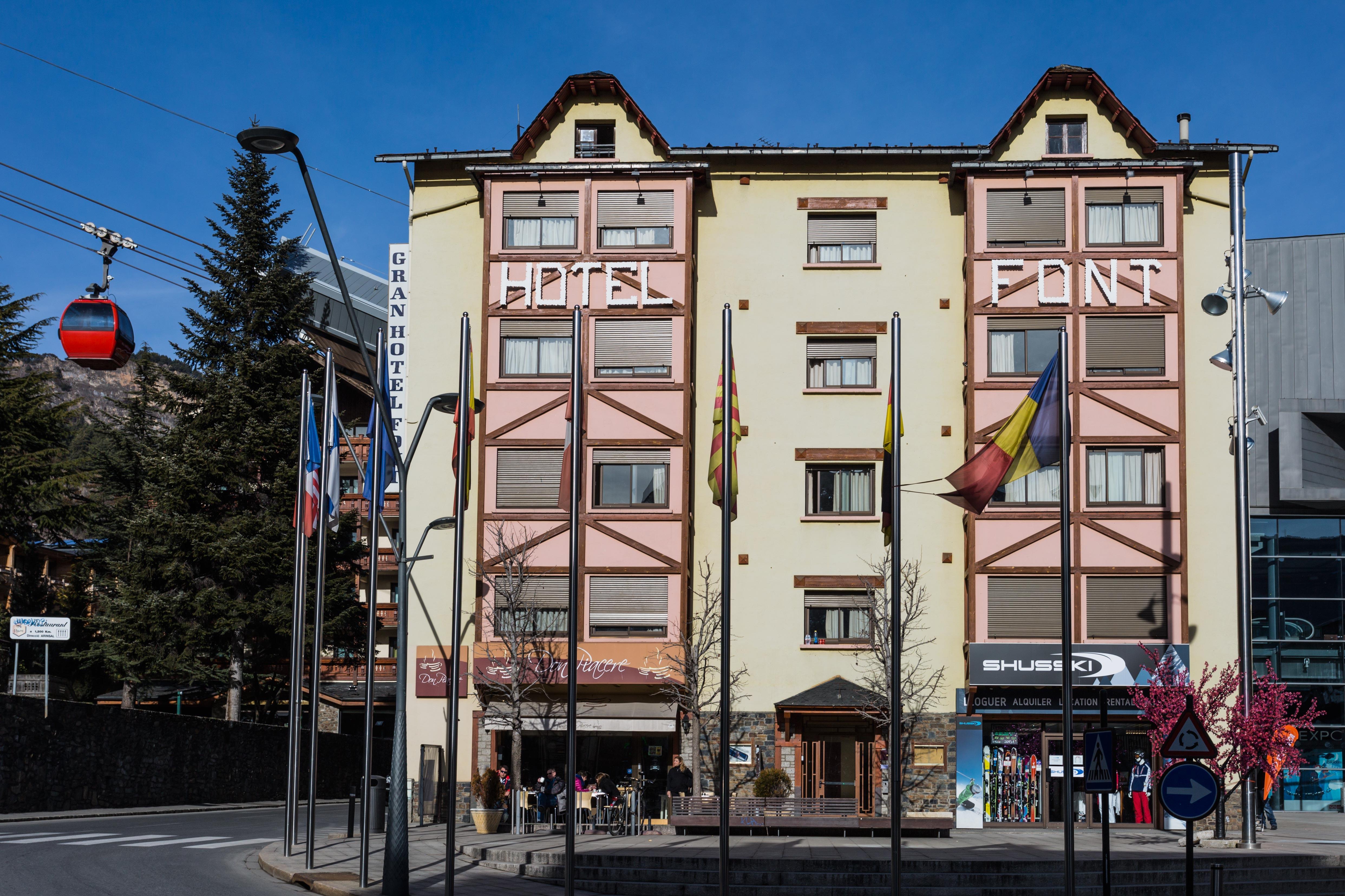 Font Andorra Hostel ラ・マッサナ エクステリア 写真