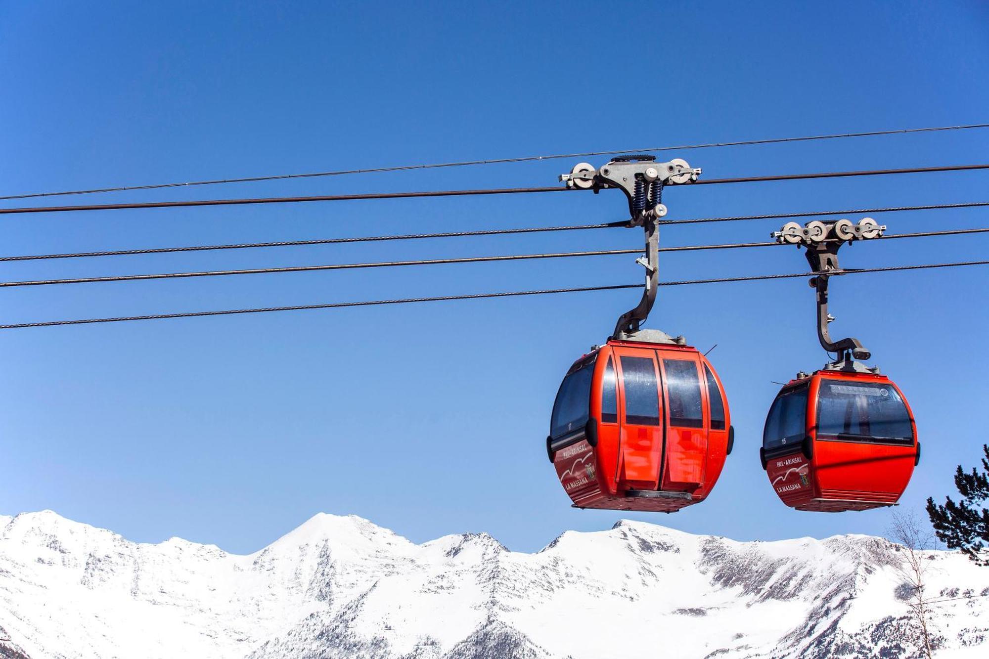 Font Andorra Hostel ラ・マッサナ エクステリア 写真