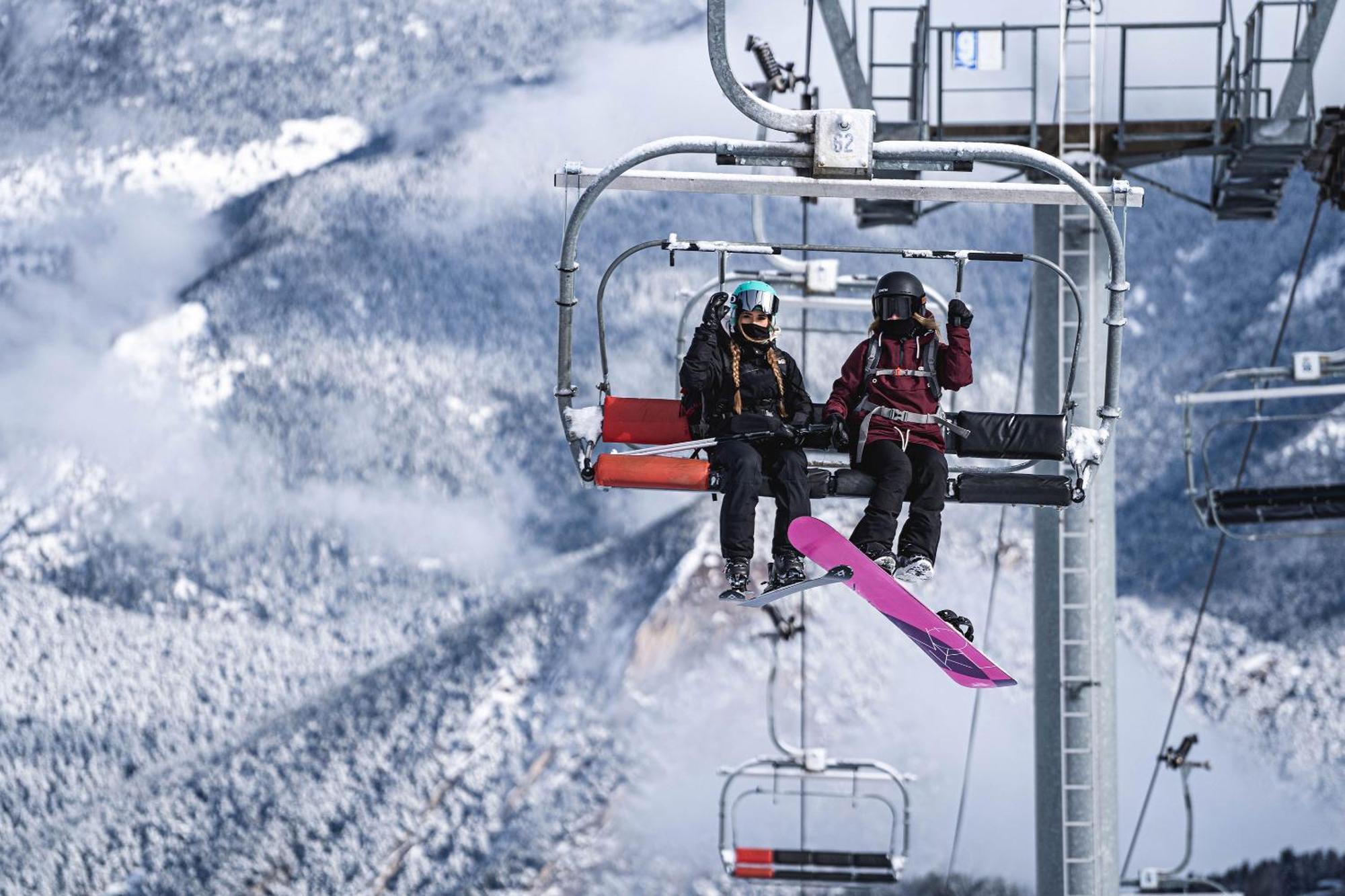 Font Andorra Hostel ラ・マッサナ エクステリア 写真