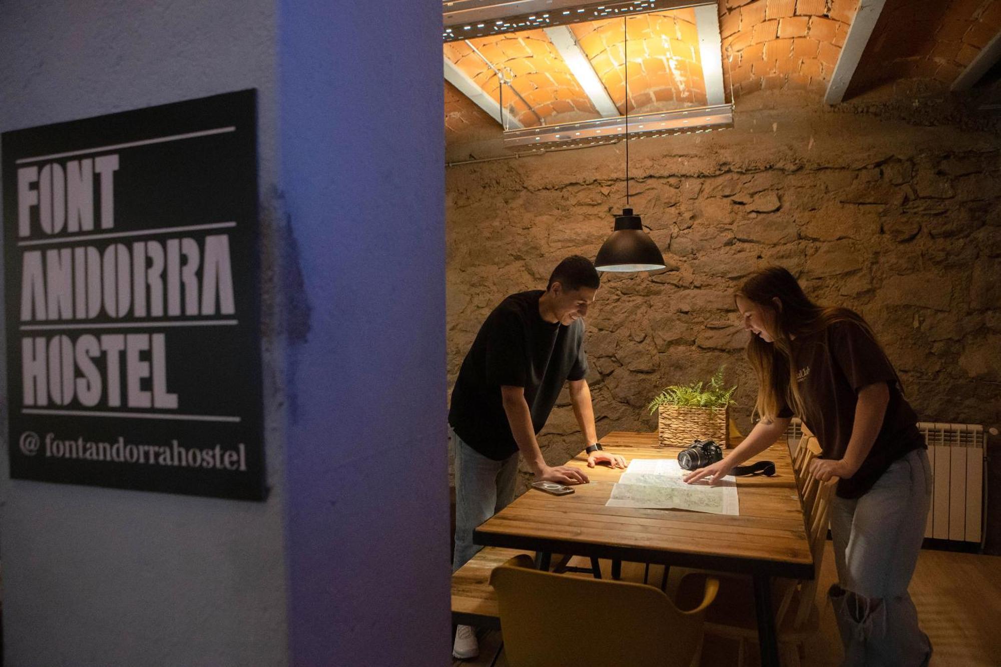 Font Andorra Hostel ラ・マッサナ エクステリア 写真