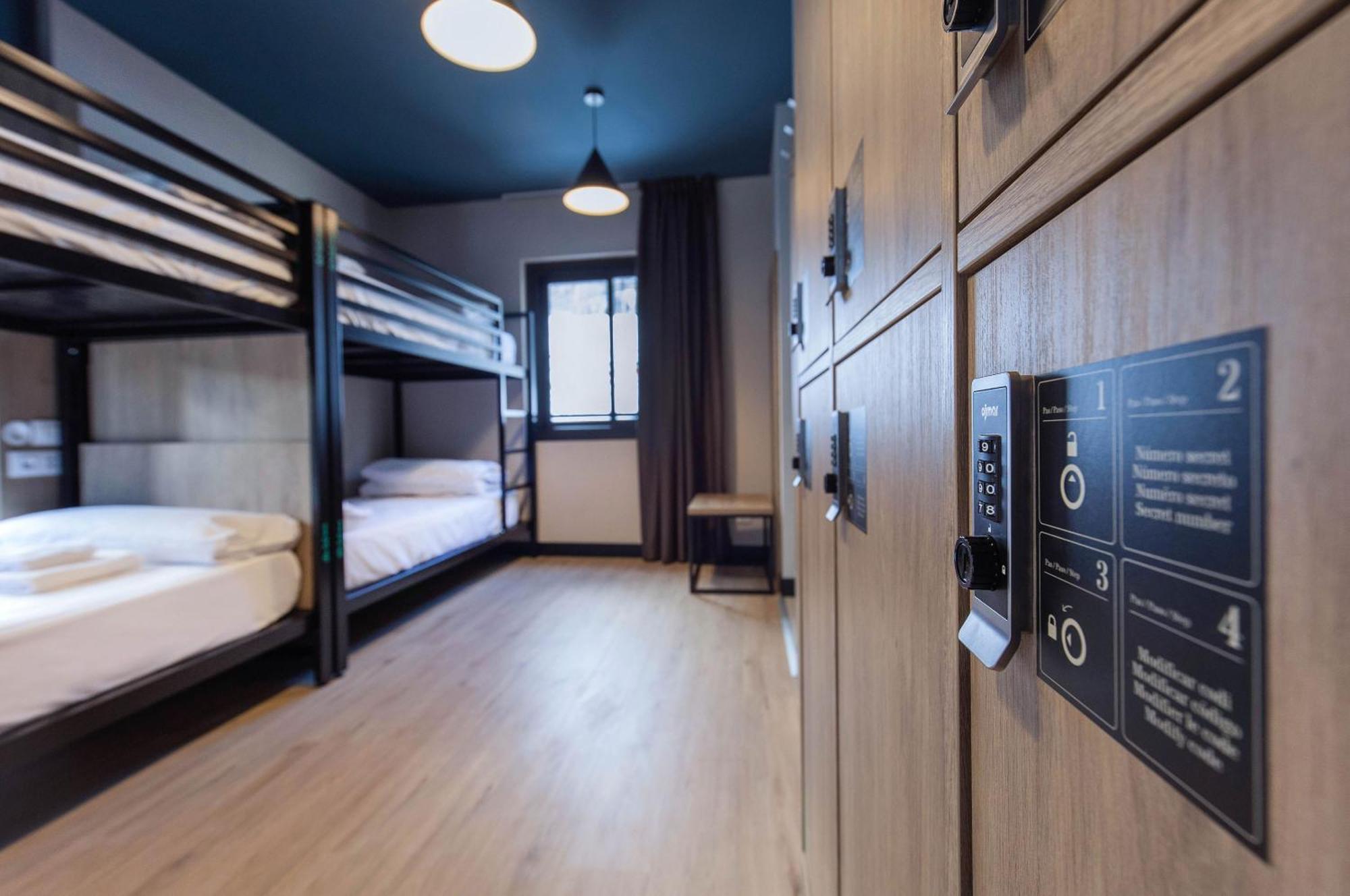 Font Andorra Hostel ラ・マッサナ エクステリア 写真