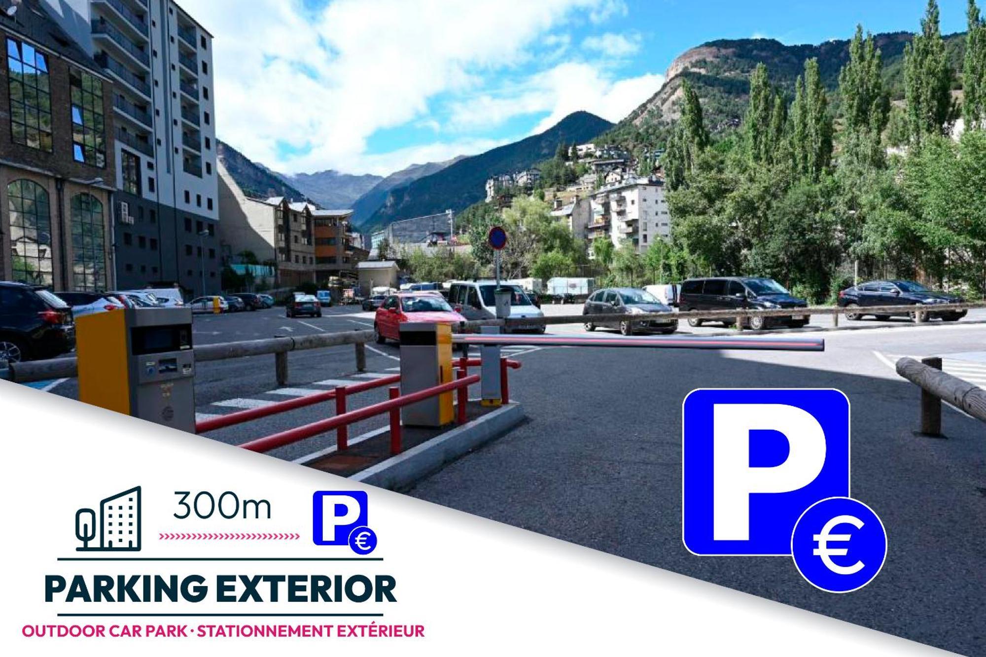 Font Andorra Hostel ラ・マッサナ エクステリア 写真