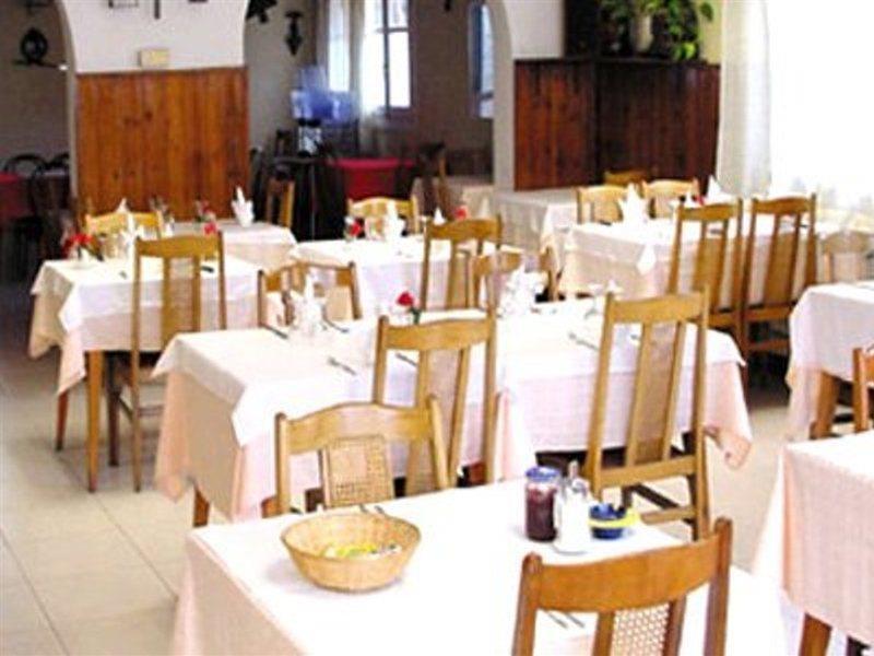 Font Andorra Hostel ラ・マッサナ エクステリア 写真